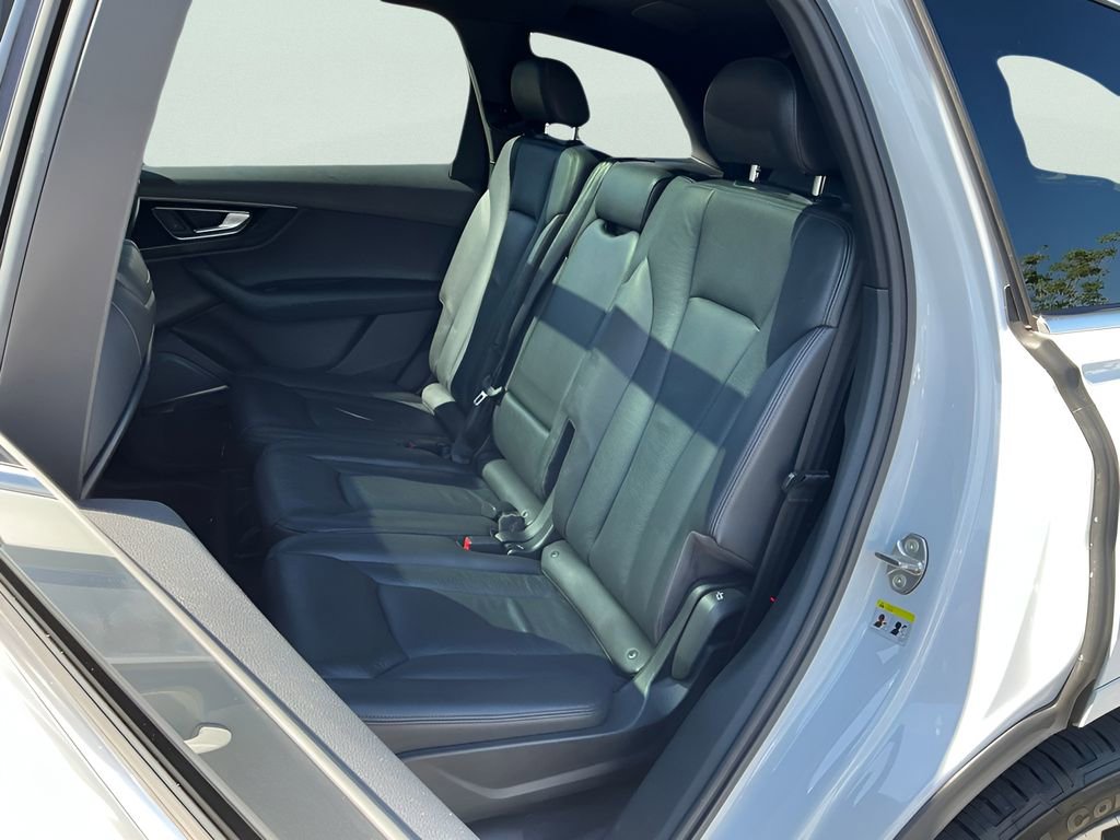 Used 2019 Audi Q7 3.0T Premium Plus w/ Premium Plus Package image 28