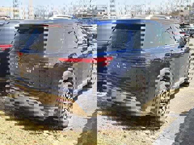 Used 2022 Nissan Pathfinder SL image 18