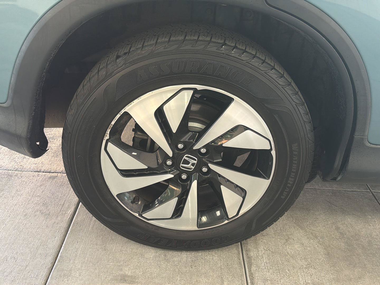 Used 2016 Honda CR-V Touring image 11
