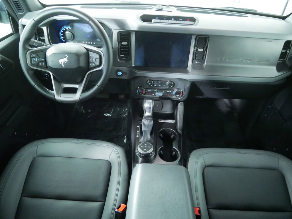 Used 2024 Ford Bronco Big Bend w/ Sasquatch Package AWD/4WD image 19