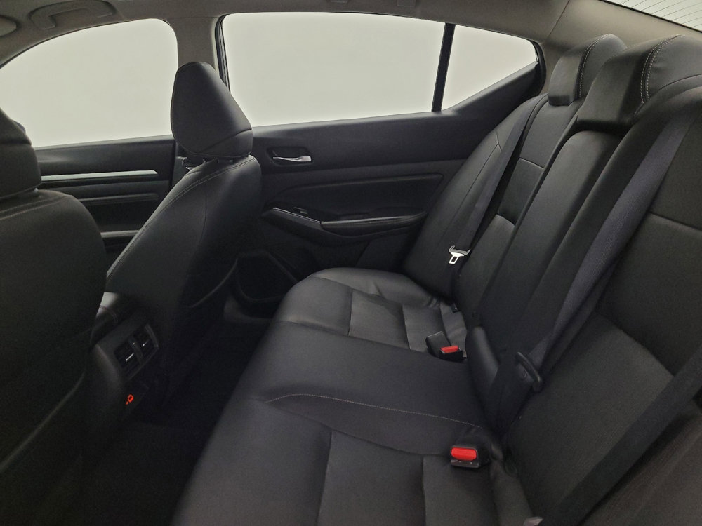 Used 2020 Nissan Altima 2.0 Platinum image 18