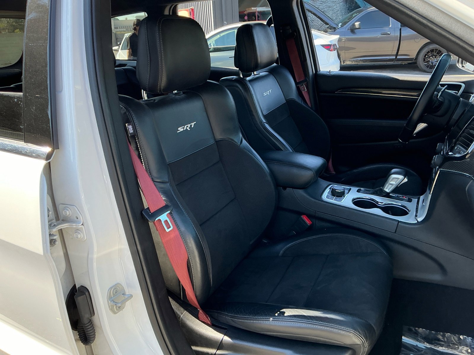 Used 2021 Jeep Grand Cherokee SRT w/ Trailer Tow Group IV AWD/4WD image 21