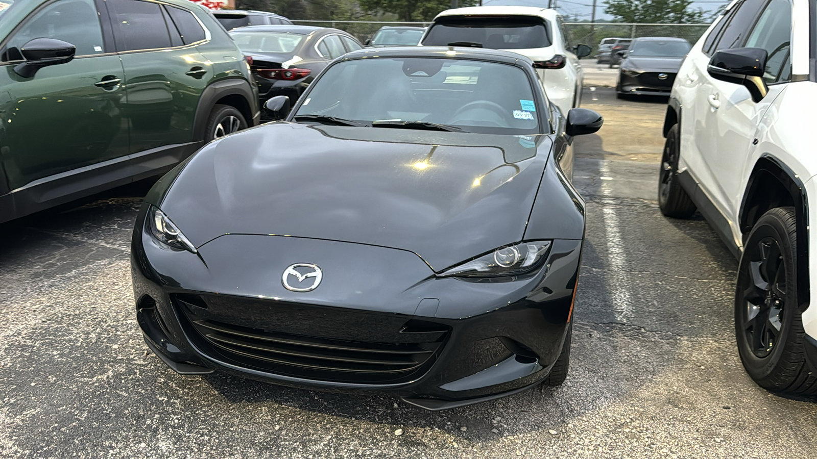 Used 2025 MAZDA MX-5 Miata RF Grand Touring RWD image 4