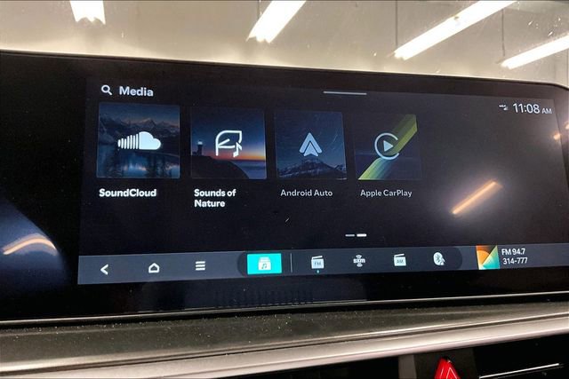 Used 2025 Kia Sorento LX image 34