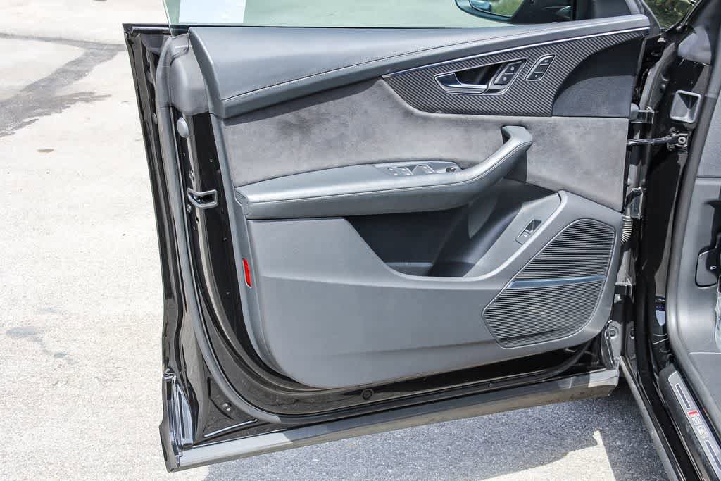 Used 2023 Audi RS Q8 image 20