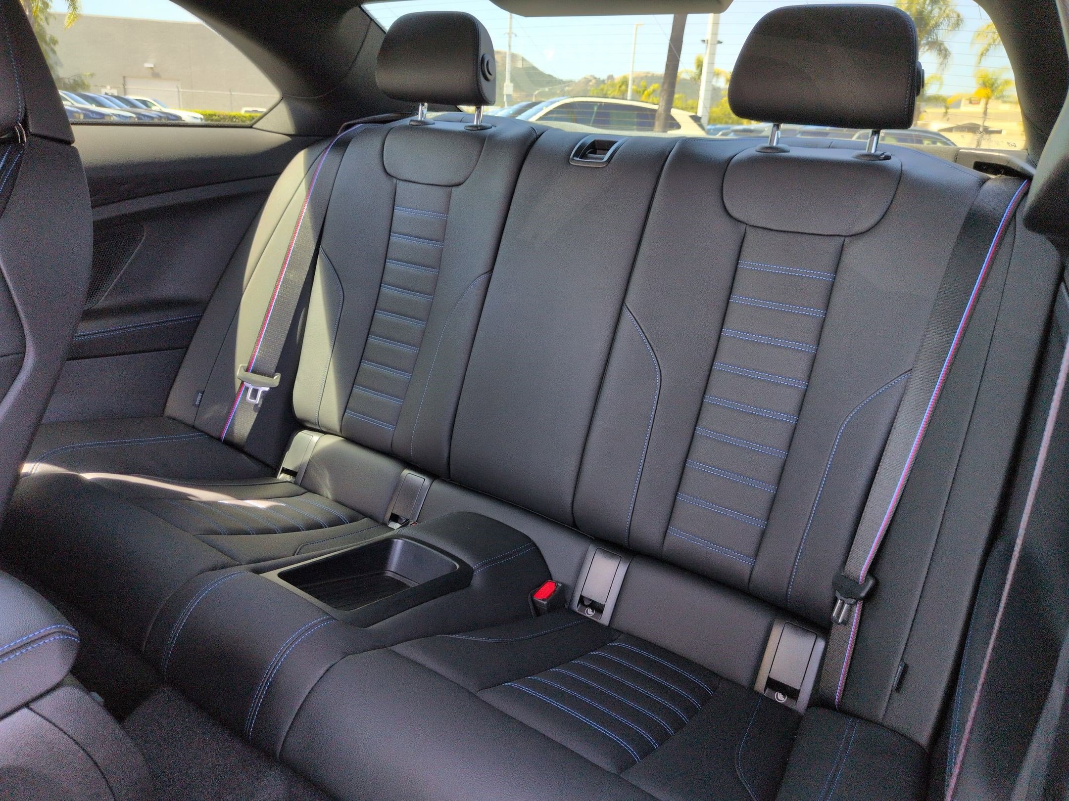 Used 2026 BMW M2 w/ Lighting Package RWD image 30