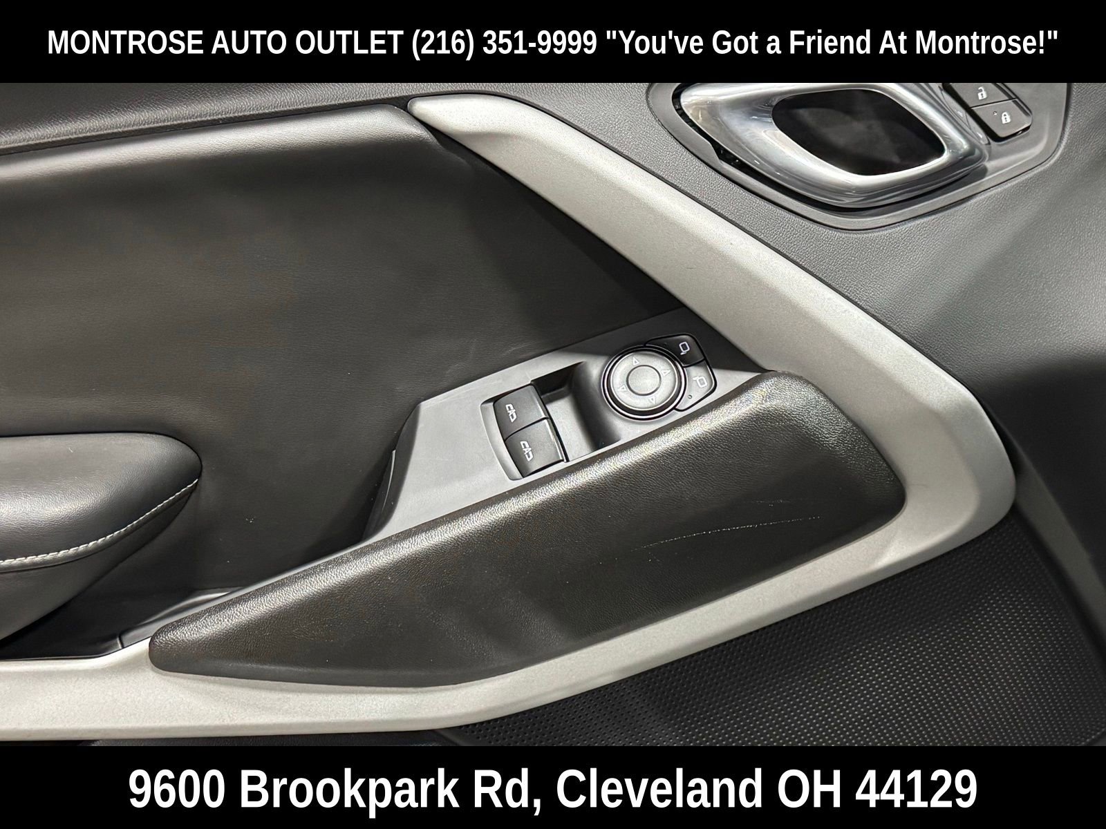 Used 2020 Chevrolet Camaro LT image 12