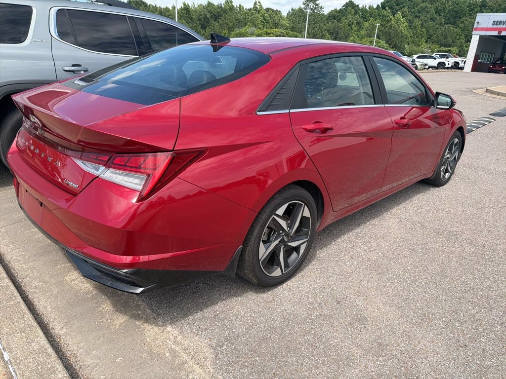 Used 2023 Hyundai Elantra Limited FWD image 8
