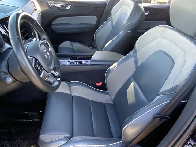 Used 2021 Volvo XC60 T8 R-Design w/ Advanced Package image 21