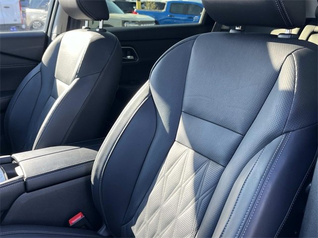 Used 2024 Nissan Rogue Platinum image 30