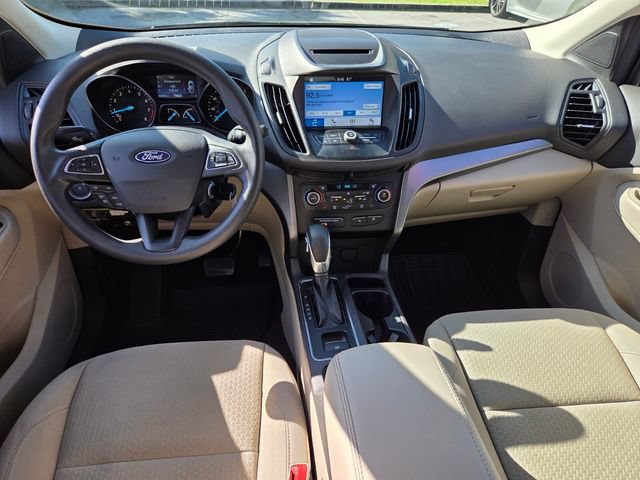 Used 2018 Ford Escape SE w/ SE Sync 3 Package AWD/4WD image 12