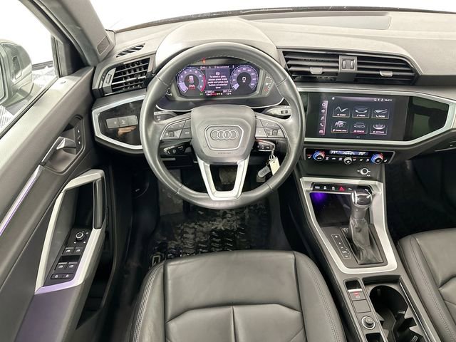 Used 2022 Audi Q3 2.0T Premium Plus image 11
