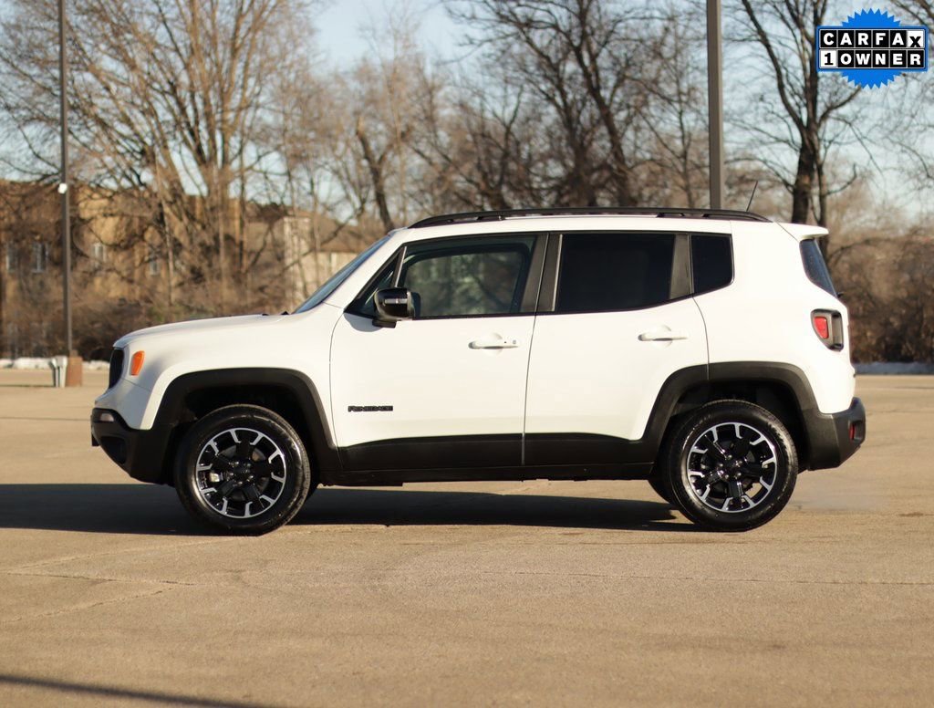 Used 2023 Jeep Renegade Latitude image 4
