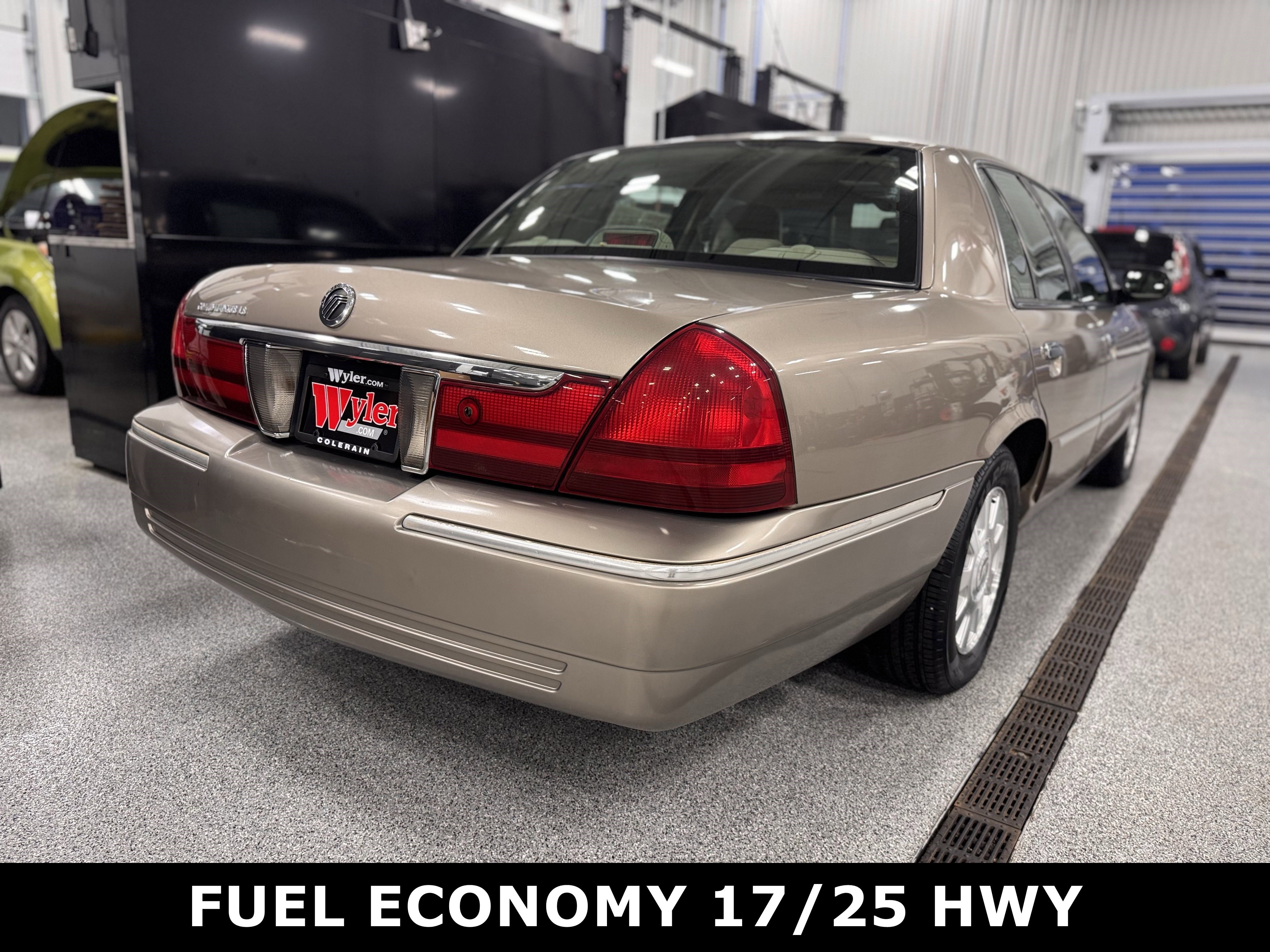 Used 2003 Mercury Grand Marquis LS image 3