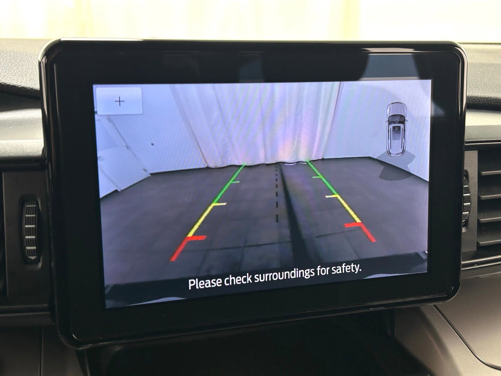 Used 2023 Ford Explorer XLT w/ Class IV Trailer Tow Package image 18