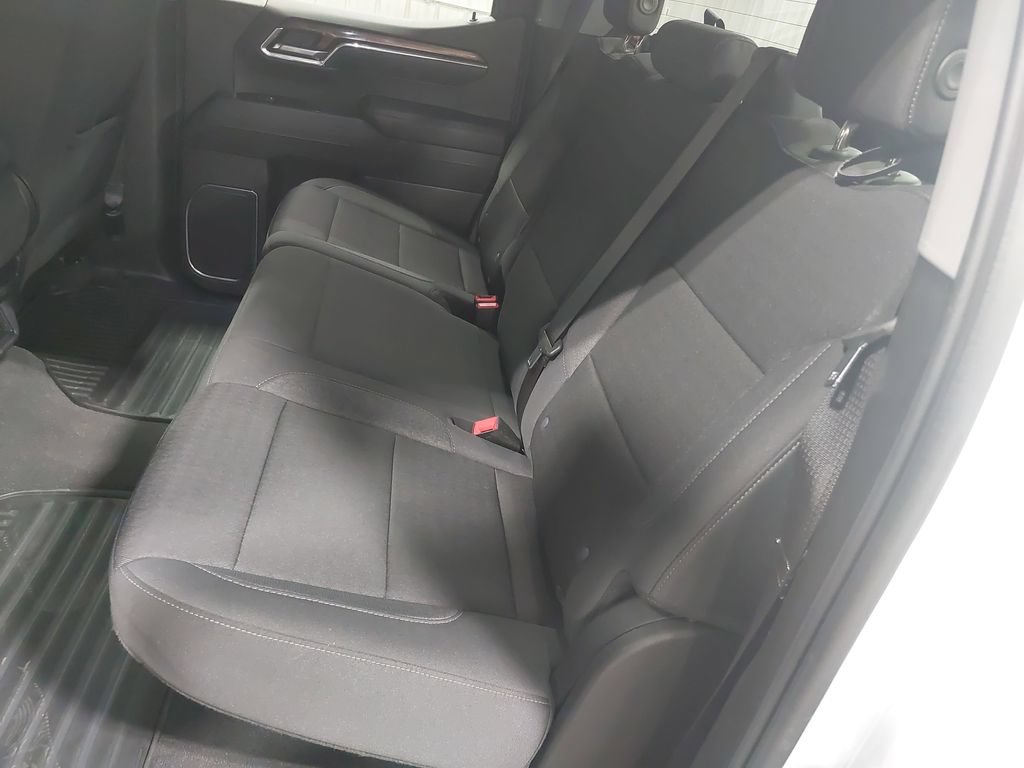 Used 2024 Chevrolet Silverado 1500 LT AWD/4WD image 13