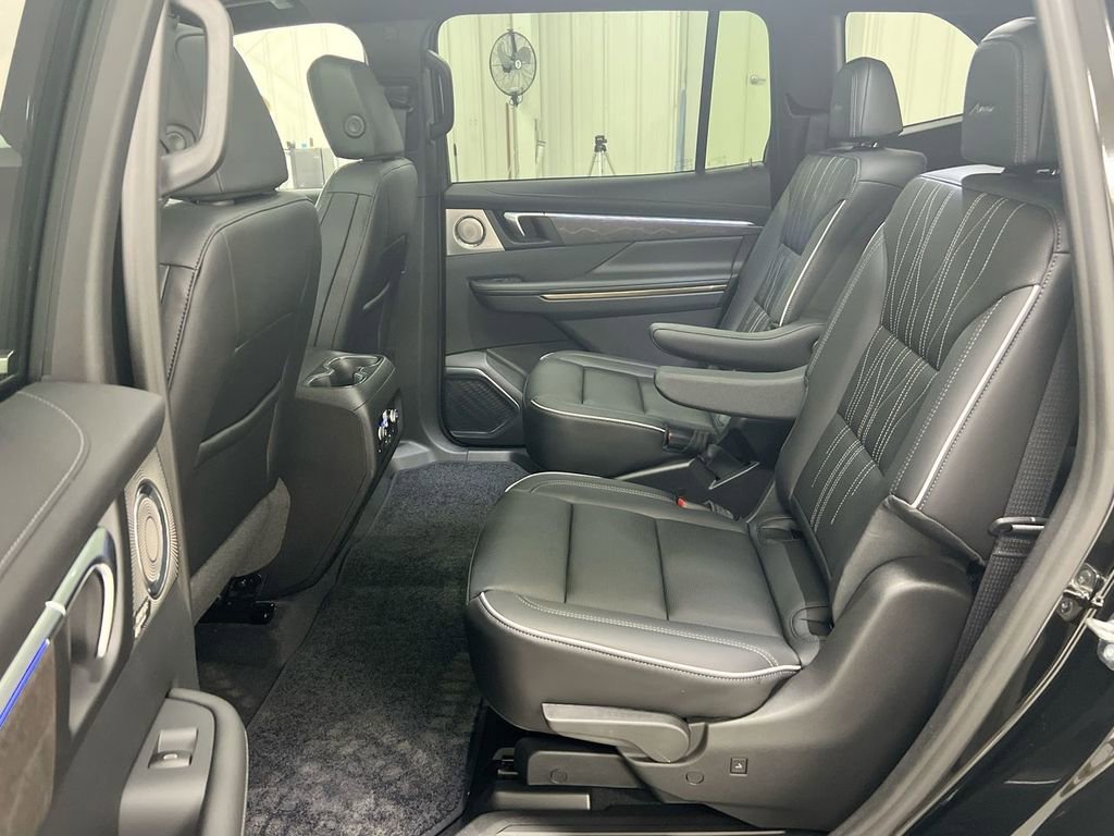 New 2026 Buick Enclave Avenir w/ Super Cruise Package image 24