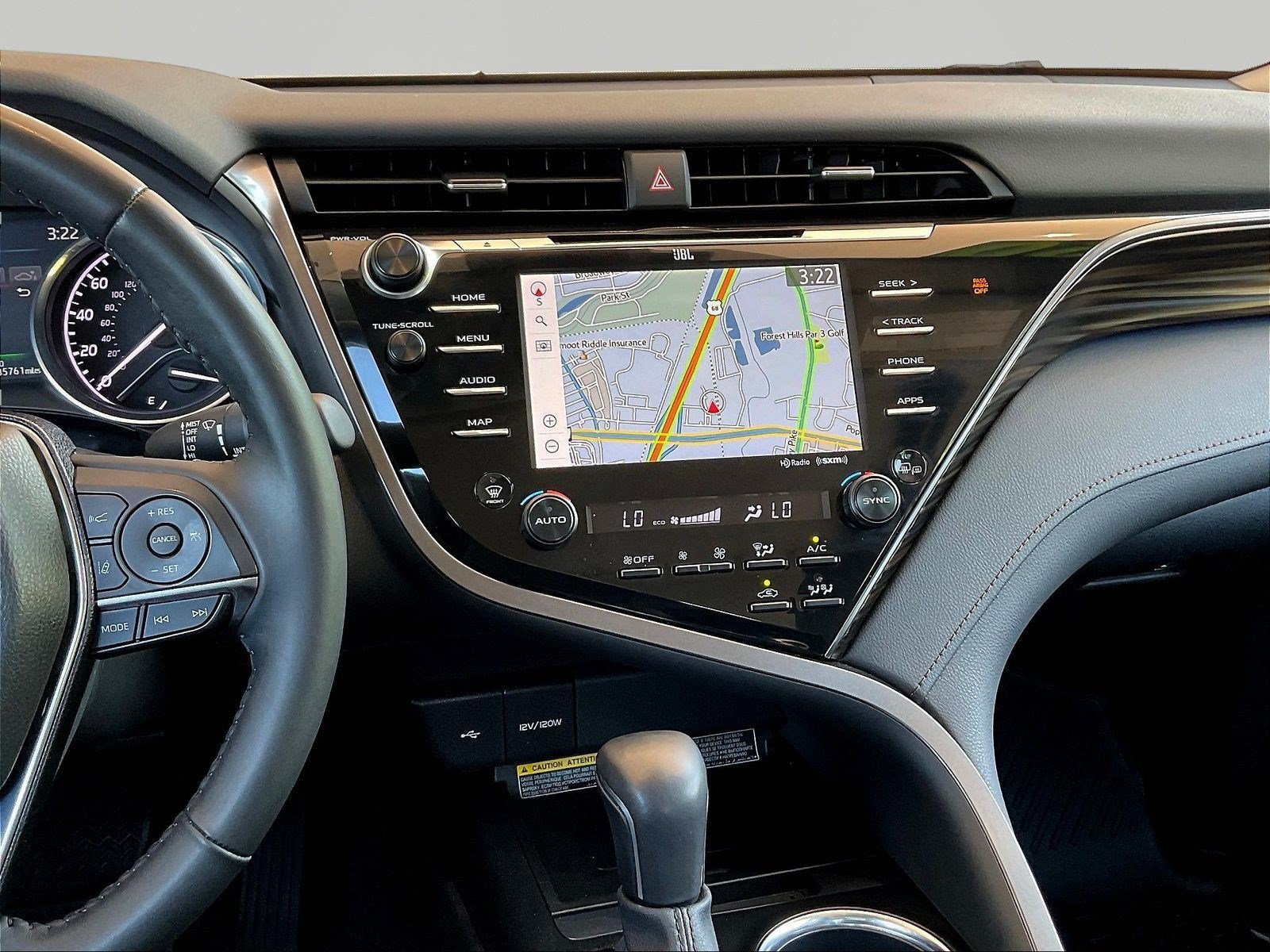 Used 2020 Toyota Camry XLE w/ Driver Assist Package FWD image 9