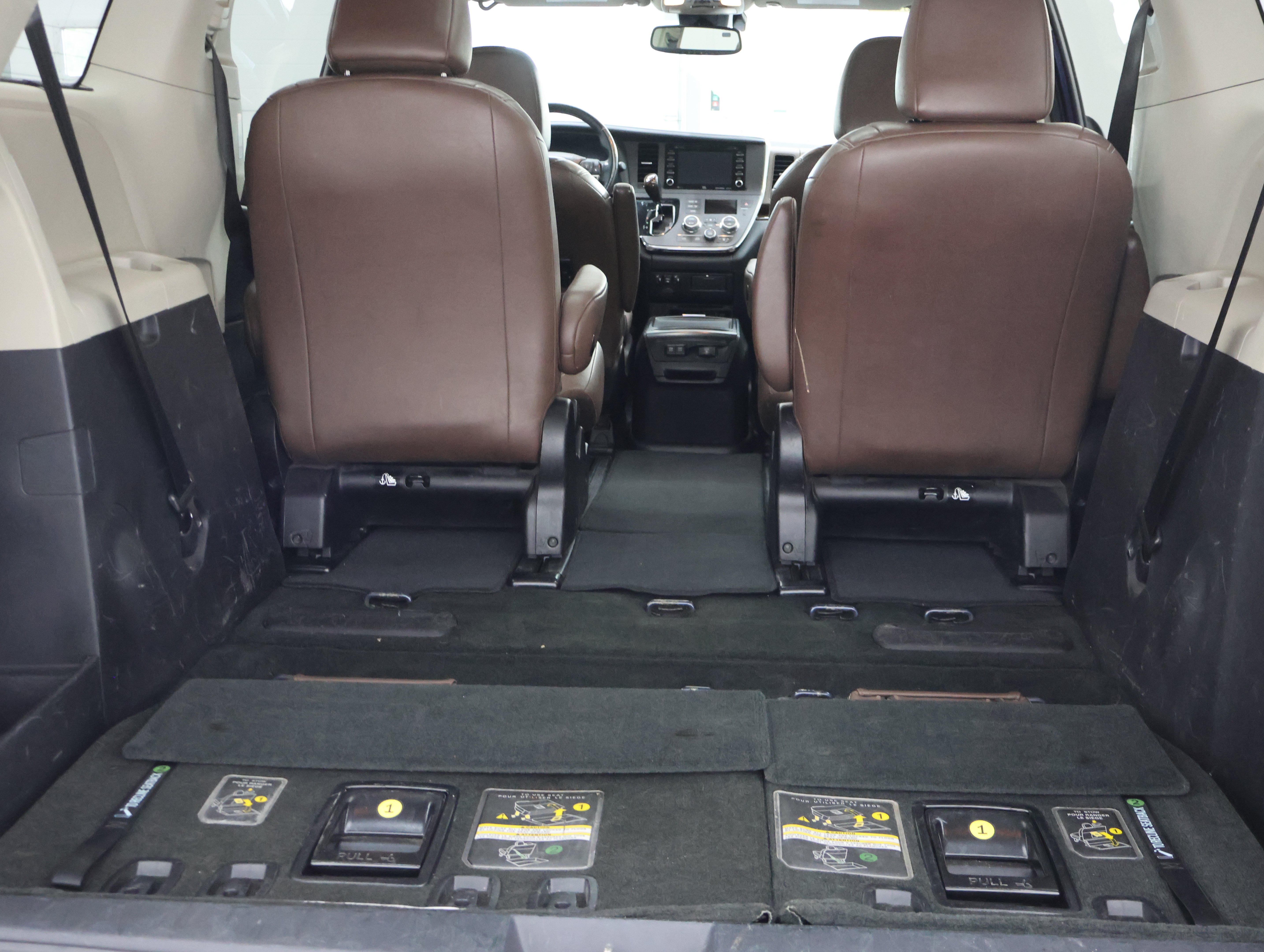 Used 2018 Toyota Sienna Limited Premium AWD/4WD image 32
