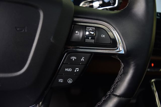 Used 2024 Lincoln Navigator L Reserve AWD/4WD image 5
