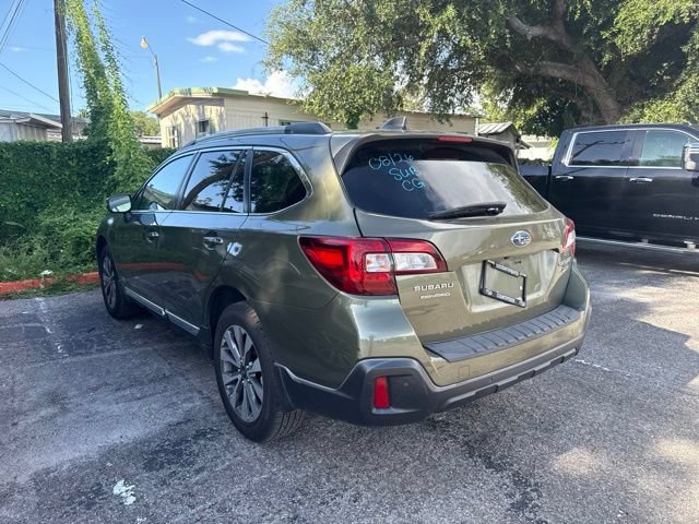 Used 2019 Subaru Outback 3.6R Touring AWD/4WD image 5