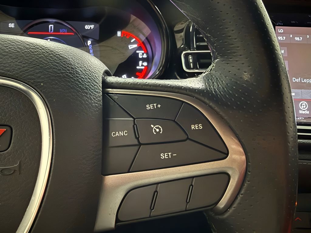 Used 2022 Dodge Durango SXT w/ Blacktop Package image 19