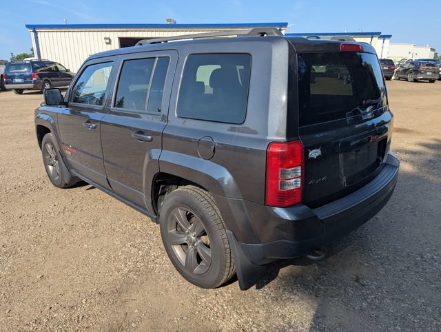 Used 2016 Jeep Patriot 75th Anniversary w/ Power Value Group AWD/4WD image 13