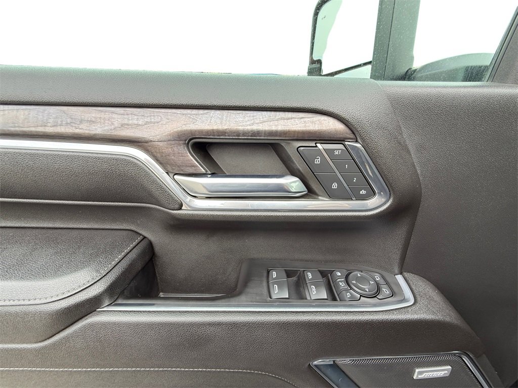 Used 2024 Chevrolet Silverado 2500 LTZ w/ LTZ Plus Package image 11