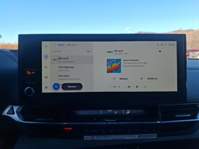 New 2026 Toyota Sienna XLE AWD/4WD image 19