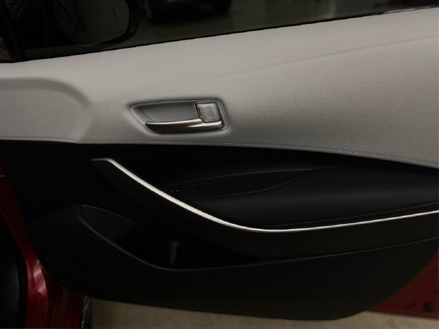 Used 2020 Toyota Corolla SE FWD image 26