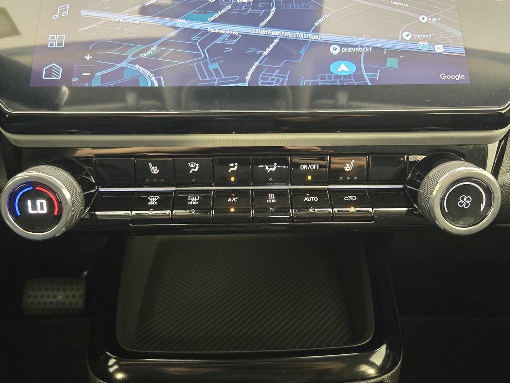 New 2027 Chevrolet Bolt LT w/ Comfort Package FWD image 20