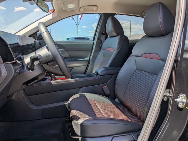Certified 2026 Nissan Kicks SR FWD image 13