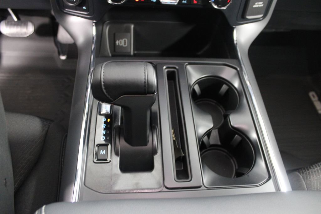 New 2025 Ford F150 XLT w/ Equipment Group 302A MID image 43
