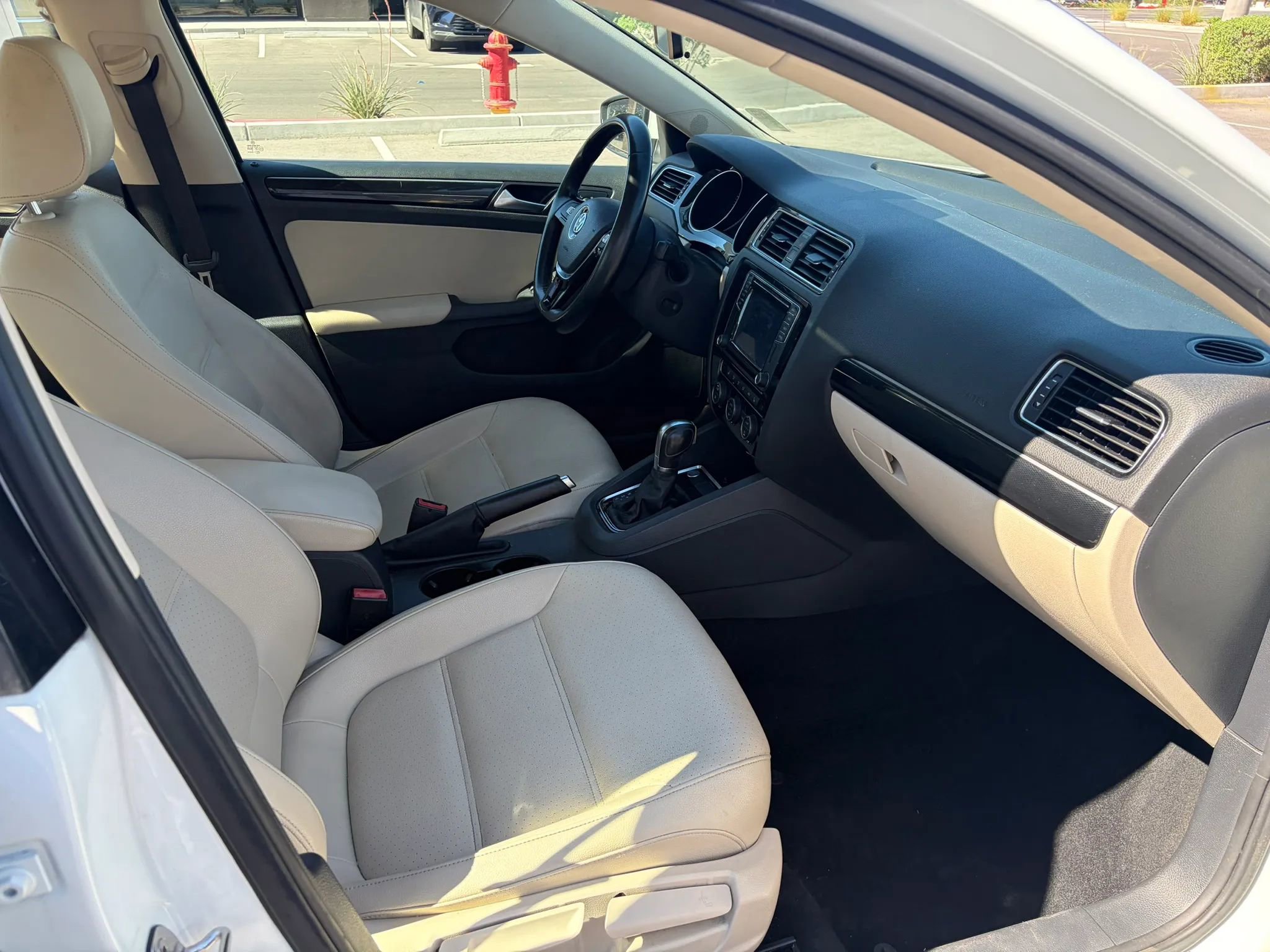 Used 2017 Volkswagen Jetta SEL image 13