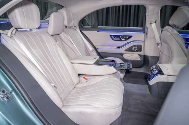 New 2026 Mercedes-Benz S 500 4MATIC image 14