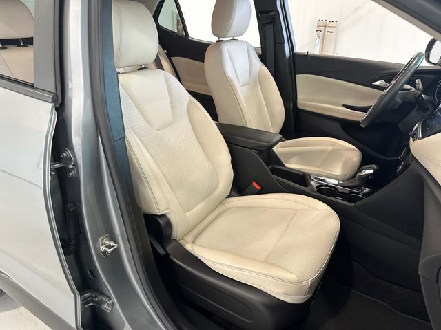 Used 2023 Buick Encore GX Preferred w/ Cold Weather Comfort Package FWD image 33