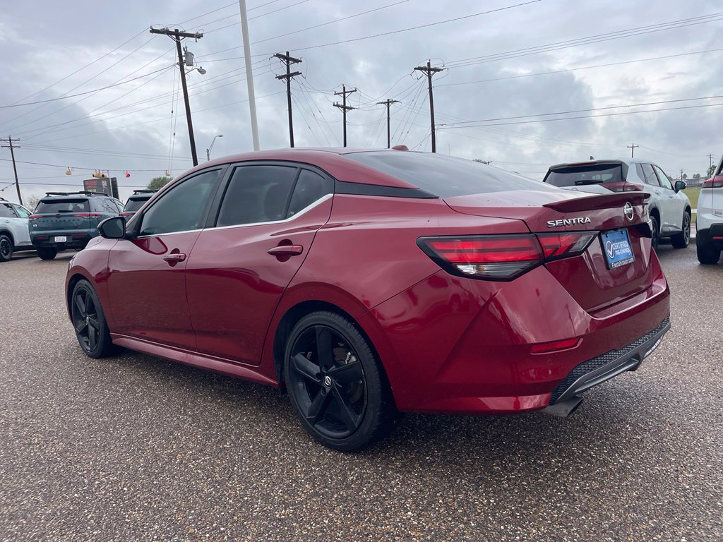 Certified 2021 Nissan Sentra SR FWD image 5