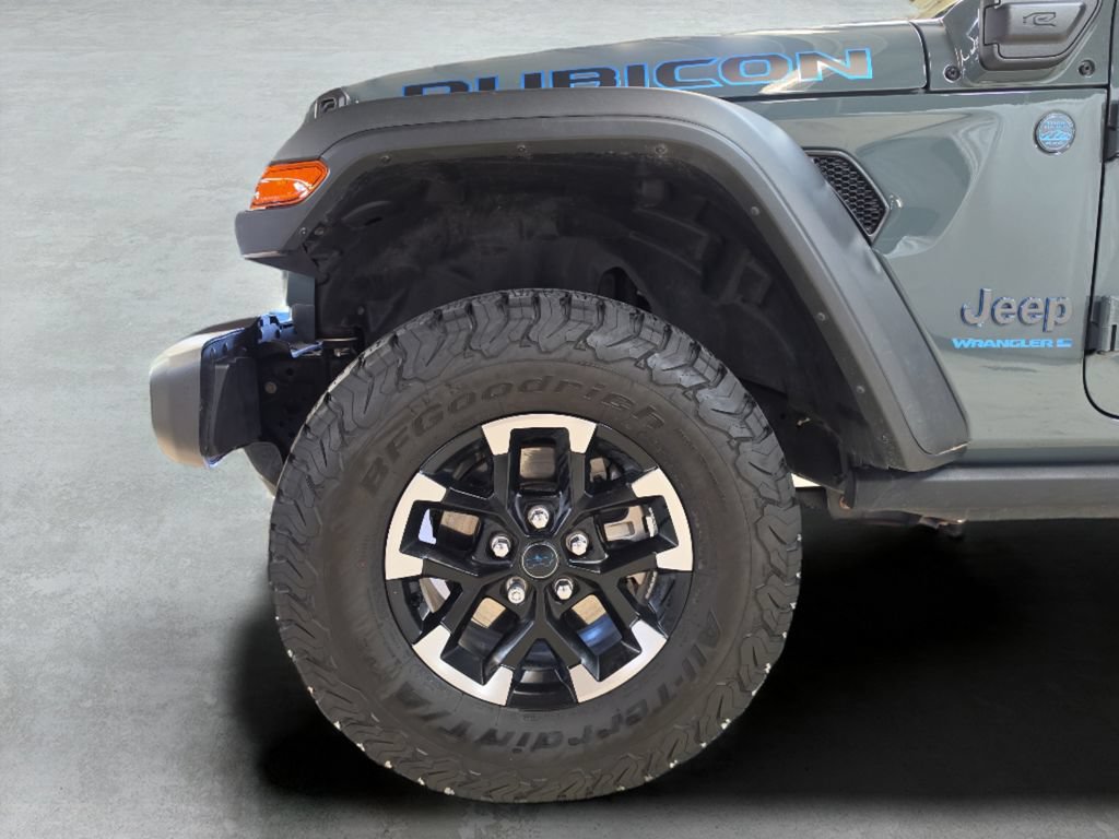 Certified 2025 Jeep Wrangler Unlimited Rubicon 4xe w/ Convenience Group AWD/4WD image 25