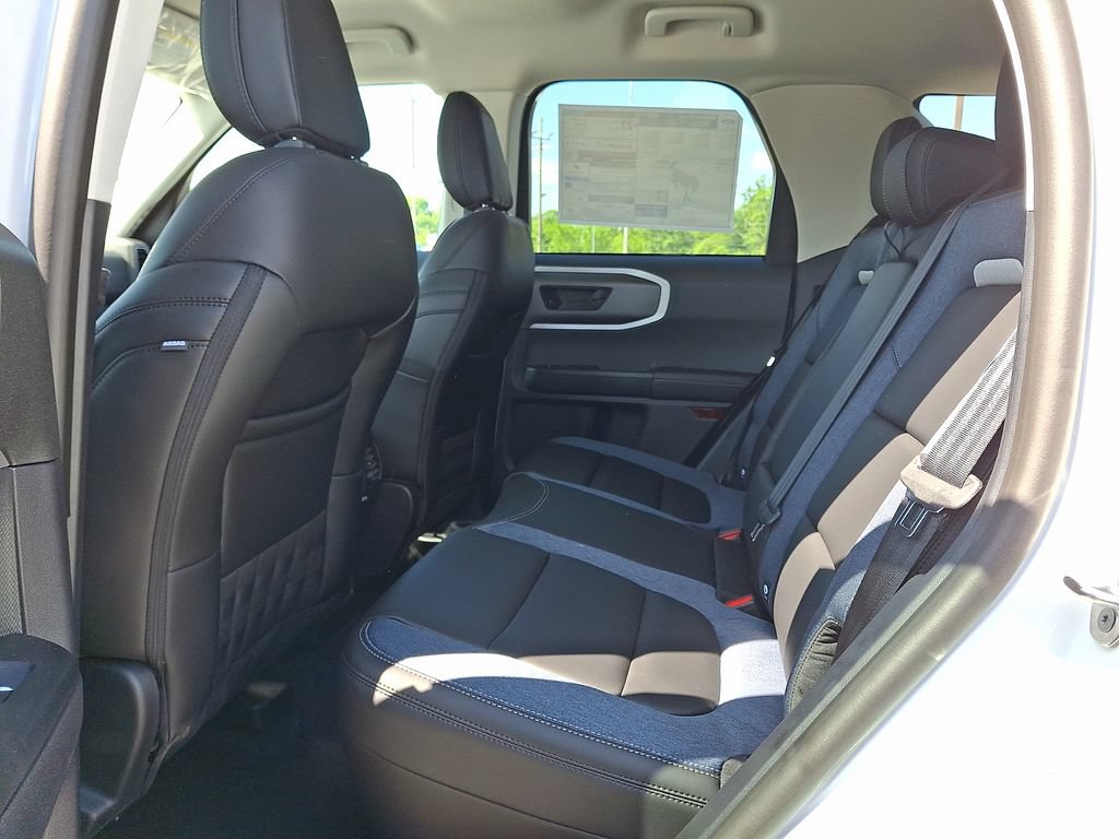 New 2026 Ford Bronco Sport Outer Banks AWD/4WD image 6