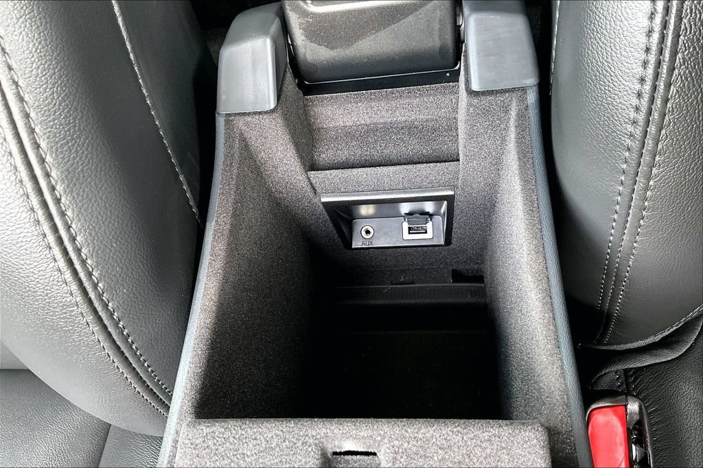 Used 2015 Volvo XC60 T5 Premier w/ Proximity Package FWD image 35