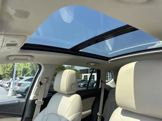 Used 2019 Buick Envision Essence FWD image 13