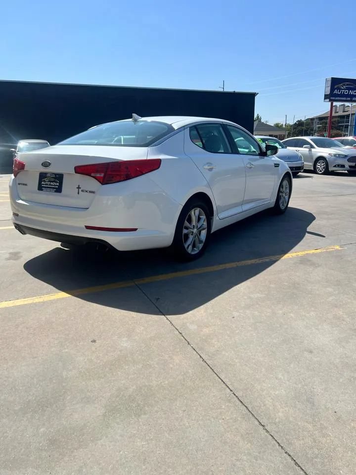 Used 2012 Kia Optima EX FWD image 7