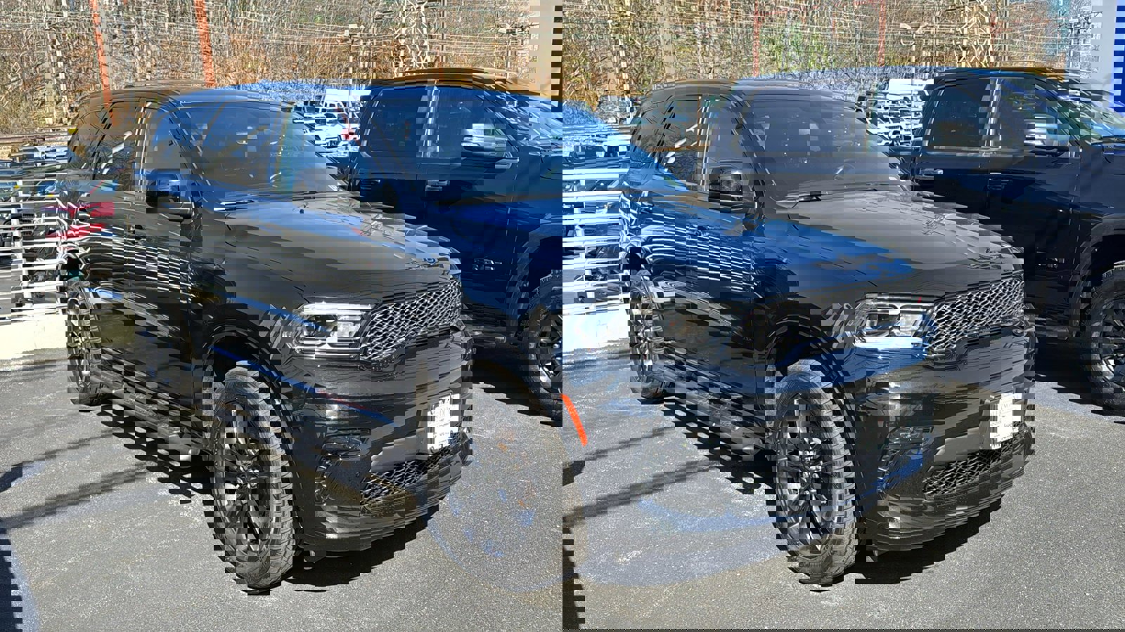 Certified 2022 Dodge Durango SXT w/ Blacktop Package image 3