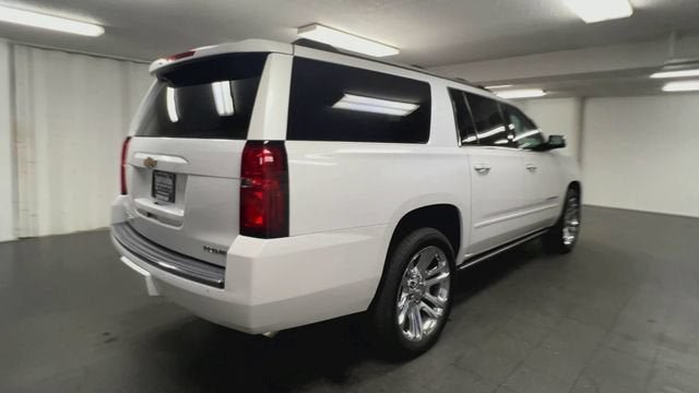 Used 2019 Chevrolet Suburban Premier w/ Premier Plus Edition AWD/4WD image 8