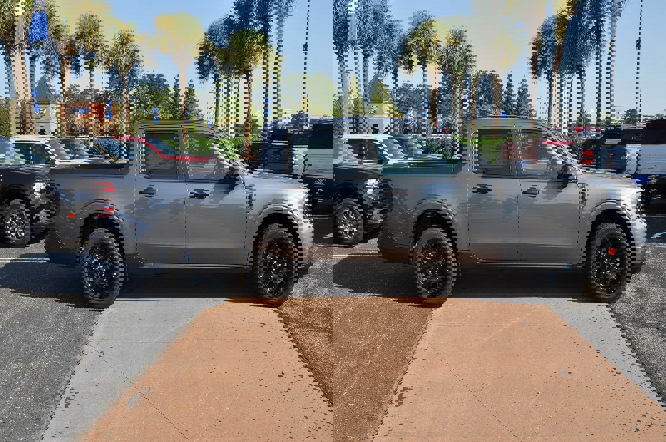 New 2025 Ford Maverick XLT w/ Black Appearance Package image 6