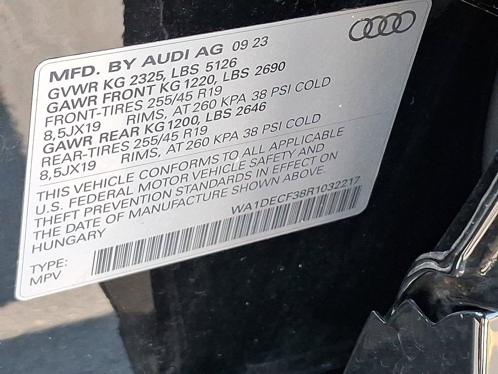 Used 2024 Audi Q3 2.0T Premium w/ Convenience Package AWD/4WD image 27