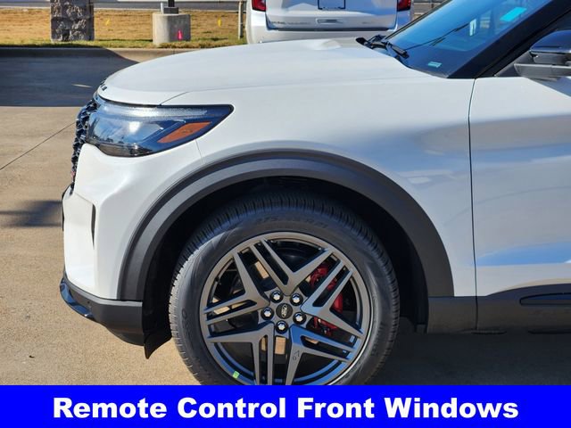 New 2026 Ford Explorer ST w/ Sun And Sound Package image 9
