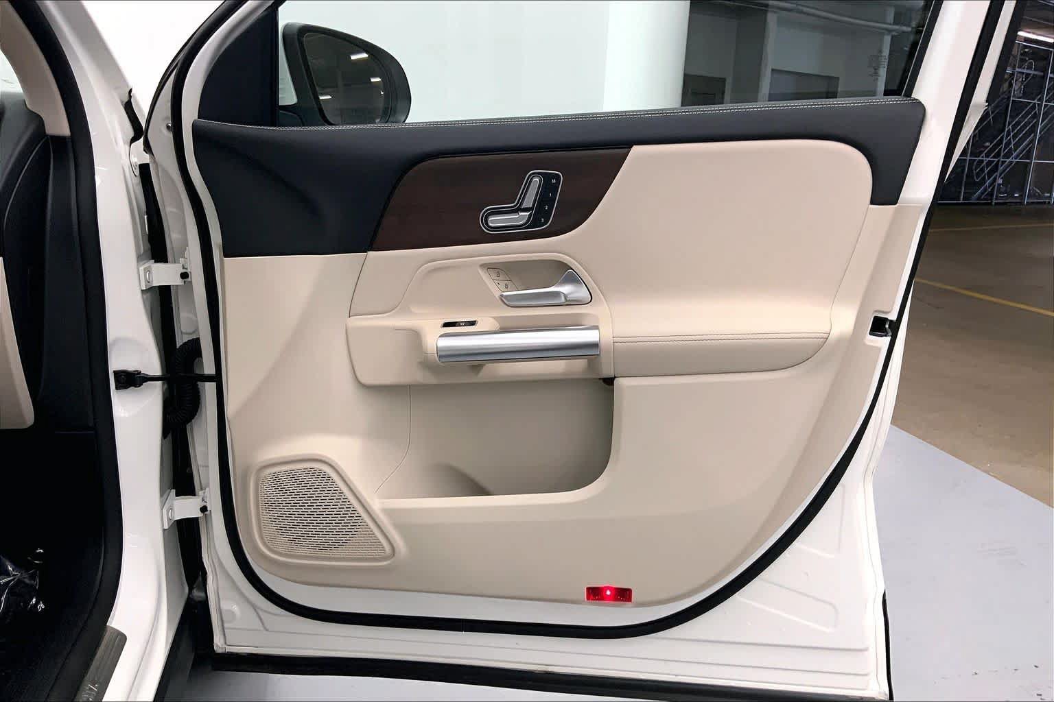 Certified 2022 Mercedes-Benz GLA 250 image 9