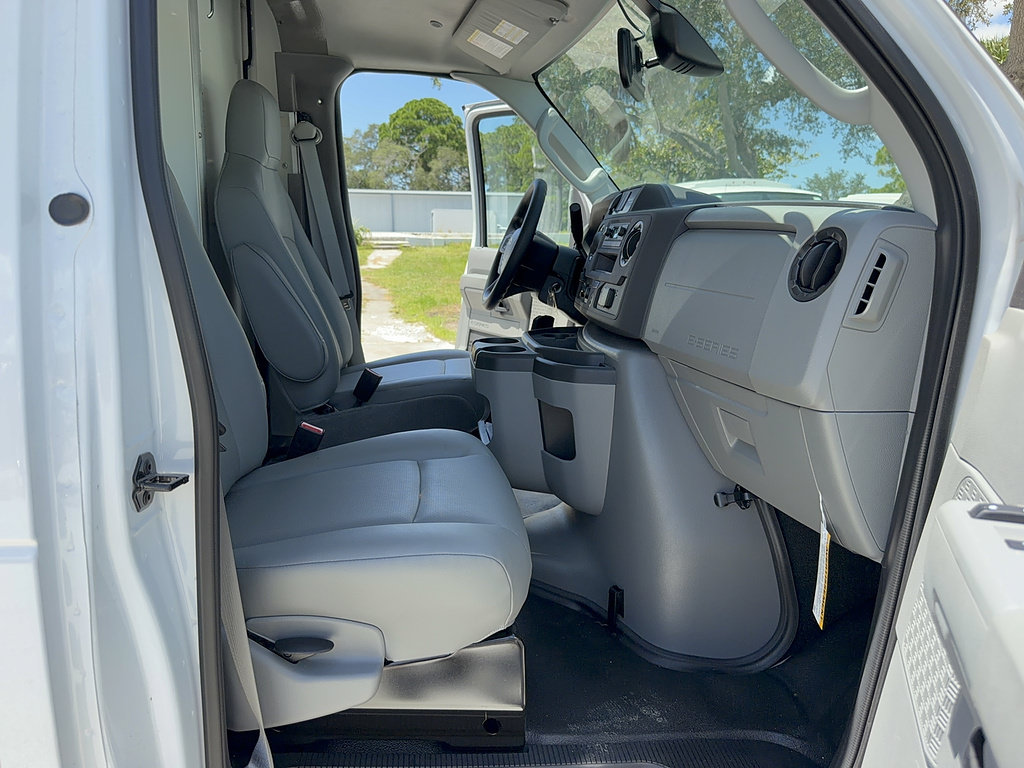 New 2026 Ford E-350 and Econoline 350 Super Duty w/ Power Equipment Group RWD image 20
