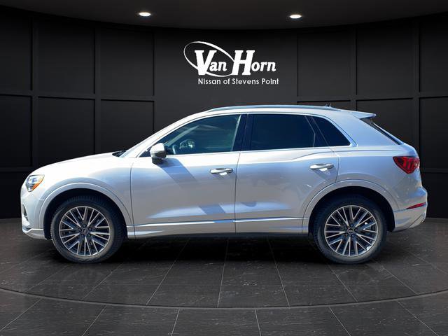 Used 2022 Audi Q3 2.0T Premium w/ Convenience Package AWD/4WD image 4